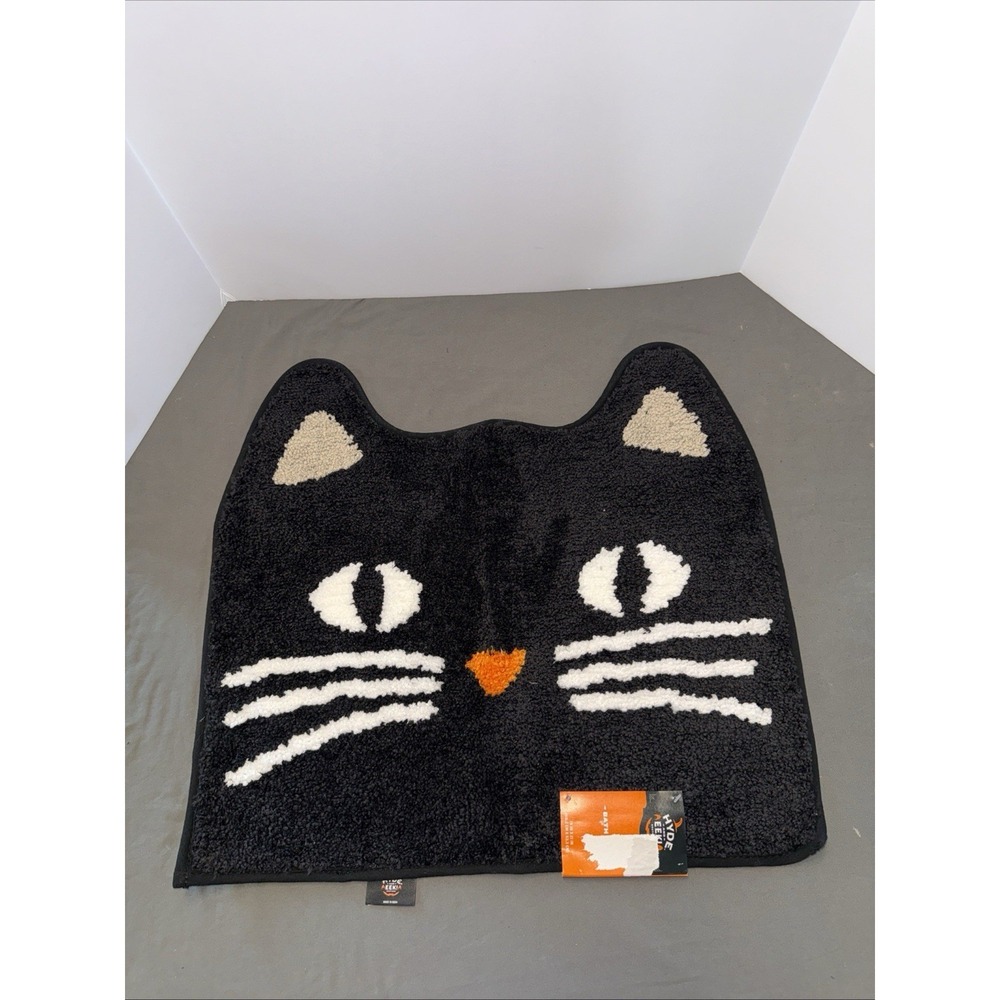 Hyde and Eek Halloween Cat Shaped Bathroom Bath Rug 19x21 NWT